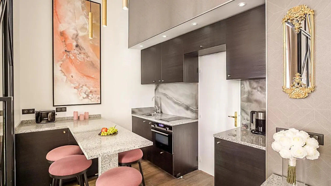 Merveil - Luxury Suite - Marais - Archives I Paris