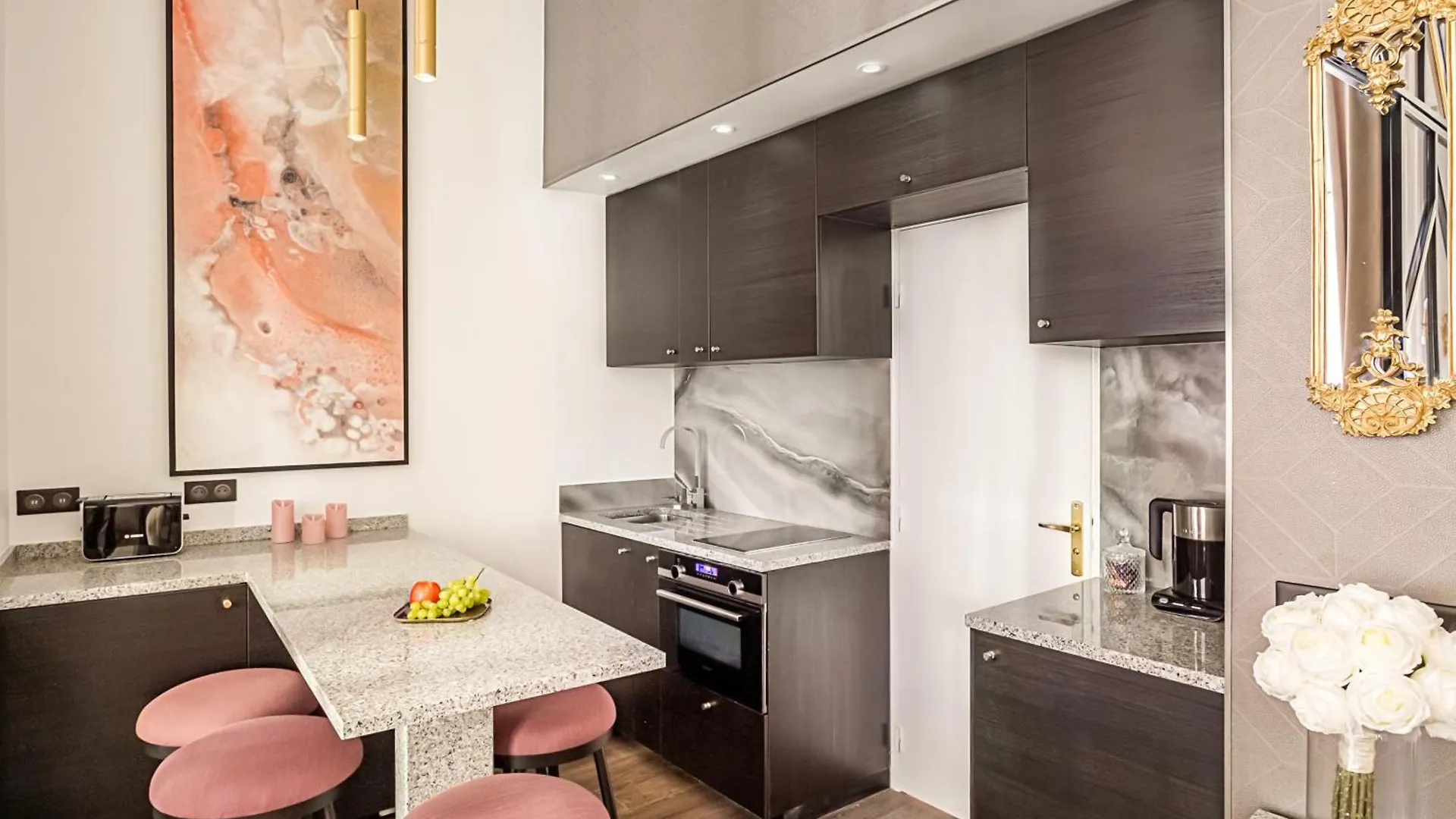 Merveil - Luxury Suite - Marais - Archives I Paris Apartment