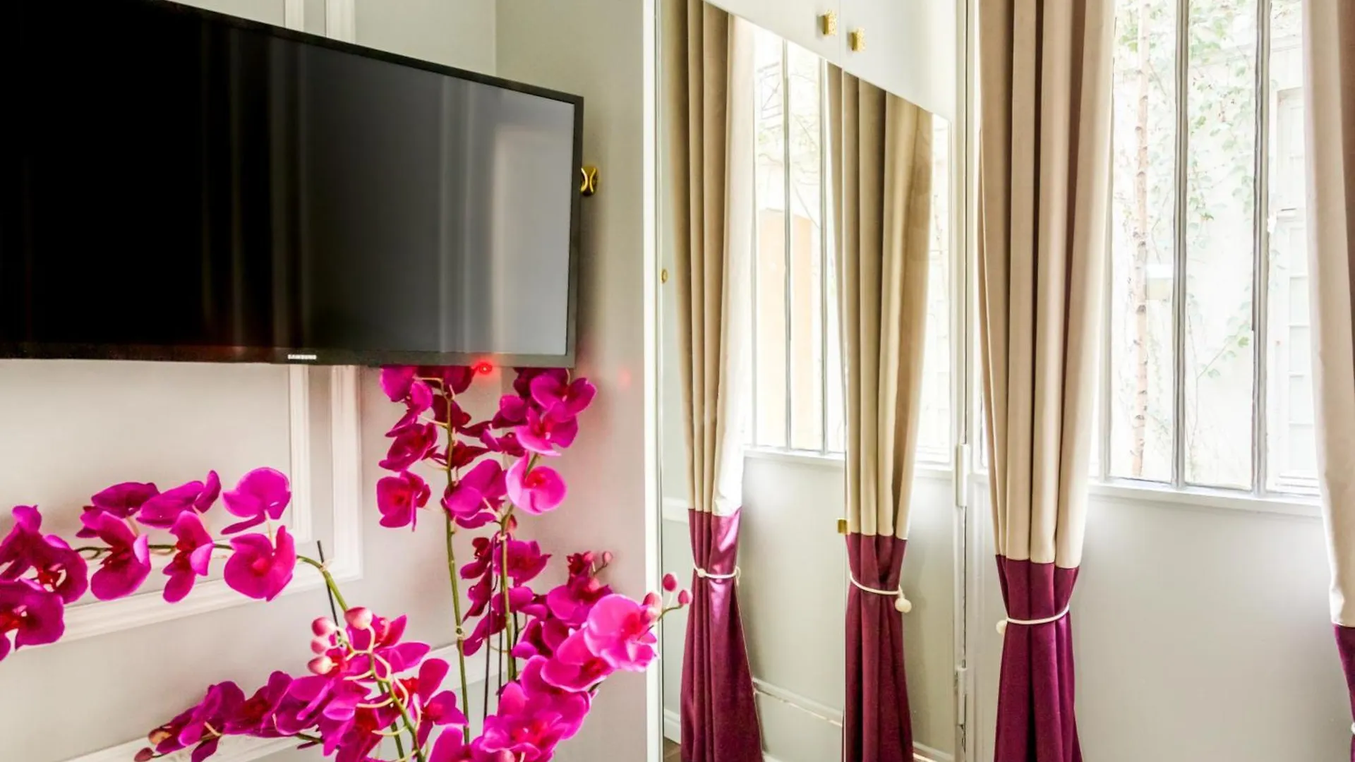 Apartment Merveil - Luxury Suite - Marais - Archives I Paris