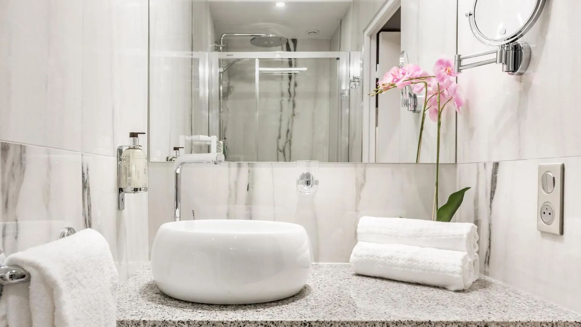 Apartment Merveil - Luxury Suite - Marais - Archives I Paris France